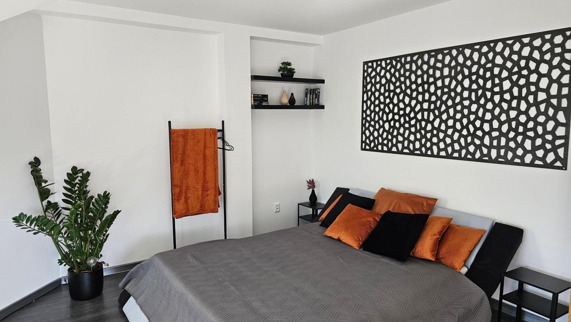 Urban Bloom Apartments By Booky ลิฟตอฟสกีมิคูลาช ภายนอก รูปภาพ